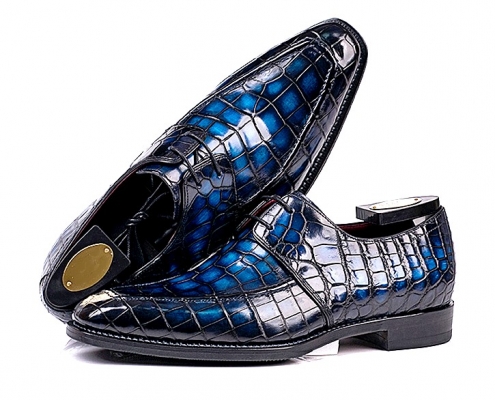 Handmade alligator leather shoes for men